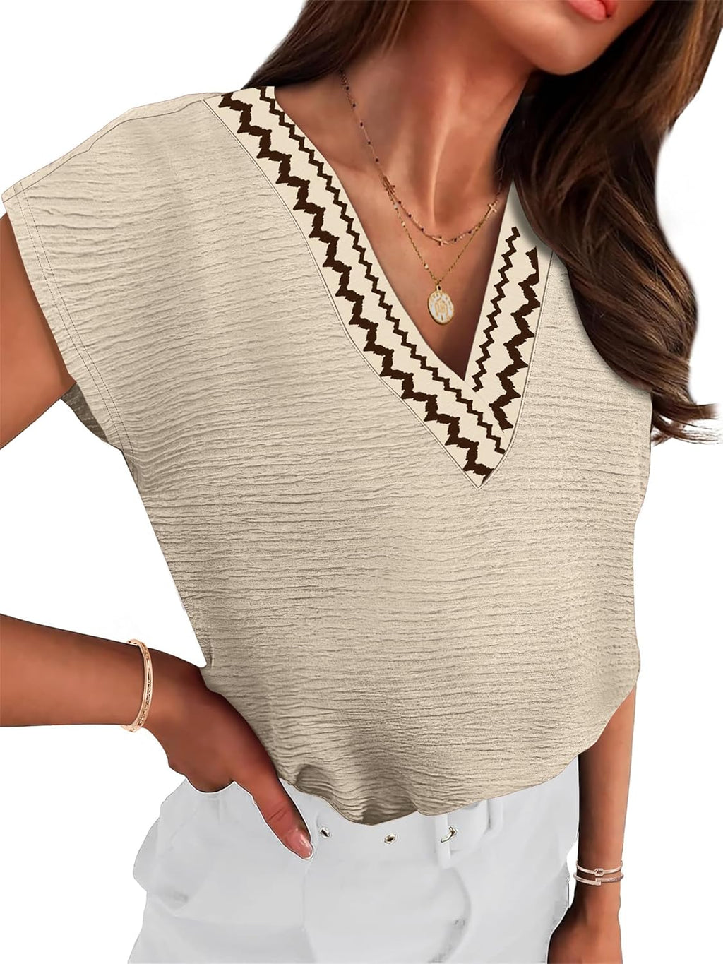 Francesca T-Shirt Femme – Col V, Top Décontracté Élégant, Manches Courtes Estival
