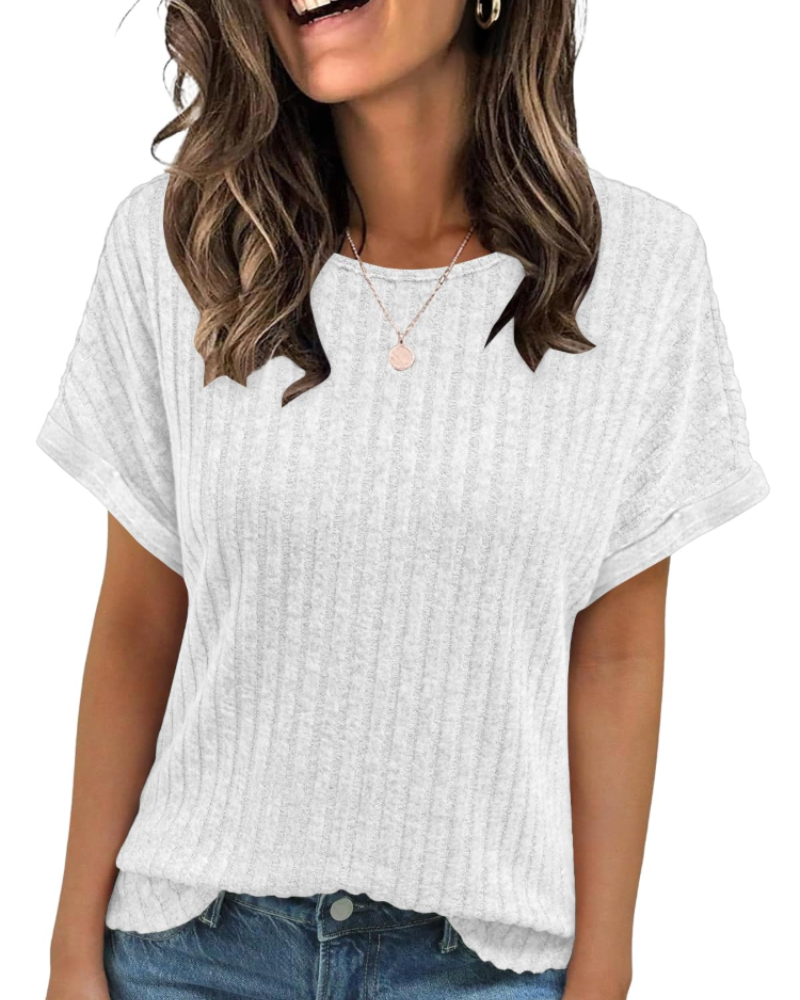 Γυναικείο T-Shirt Clara – Ριμπ Τοπ με Στρογγυλή Λαιμόκοψη, Κοντά Μανίκια & Ευέλικτη Εφαρμογή