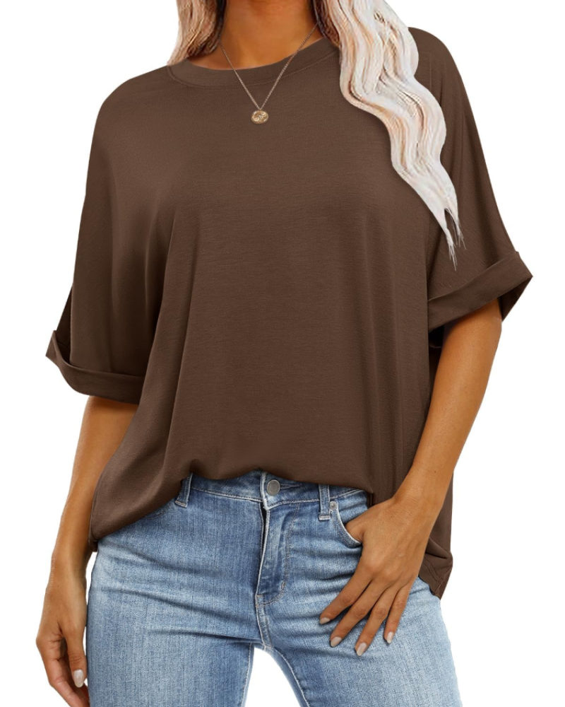 Nora T-Shirt Γυναικείο – Oversize Τοπ με Στρογγυλή Λαιμόκοψη, Κοντά Μανίκια & Άνετη Γραμμή