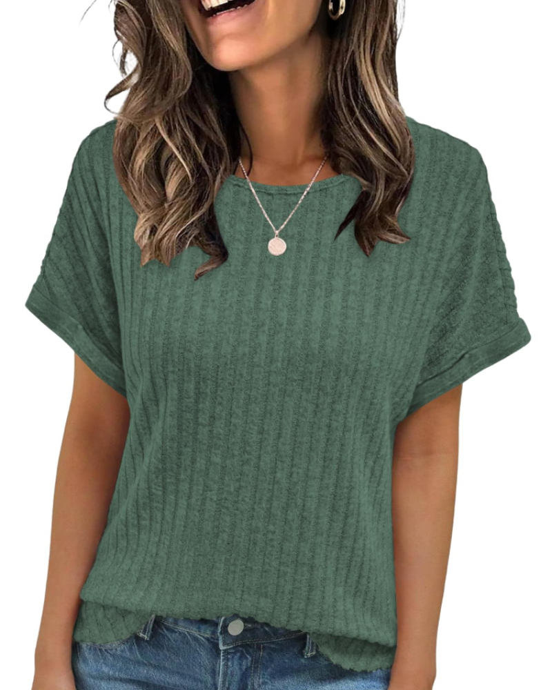 Γυναικείο T-Shirt Clara – Ριμπ Τοπ με Στρογγυλή Λαιμόκοψη, Κοντά Μανίκια & Ευέλικτη Εφαρμογή