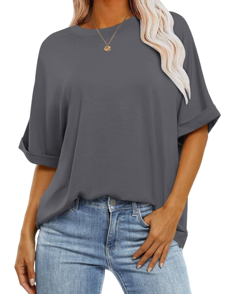 Nora T-Shirt Γυναικείο – Oversize Τοπ με Στρογγυλή Λαιμόκοψη, Κοντά Μανίκια & Άνετη Γραμμή