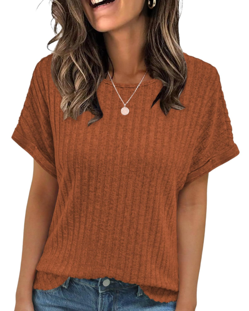 Γυναικείο T-Shirt Clara – Ριμπ Τοπ με Στρογγυλή Λαιμόκοψη, Κοντά Μανίκια & Ευέλικτη Εφαρμογή