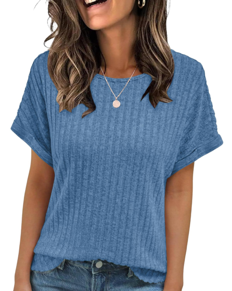 Γυναικείο T-Shirt Clara – Ριμπ Τοπ με Στρογγυλή Λαιμόκοψη, Κοντά Μανίκια & Ευέλικτη Εφαρμογή