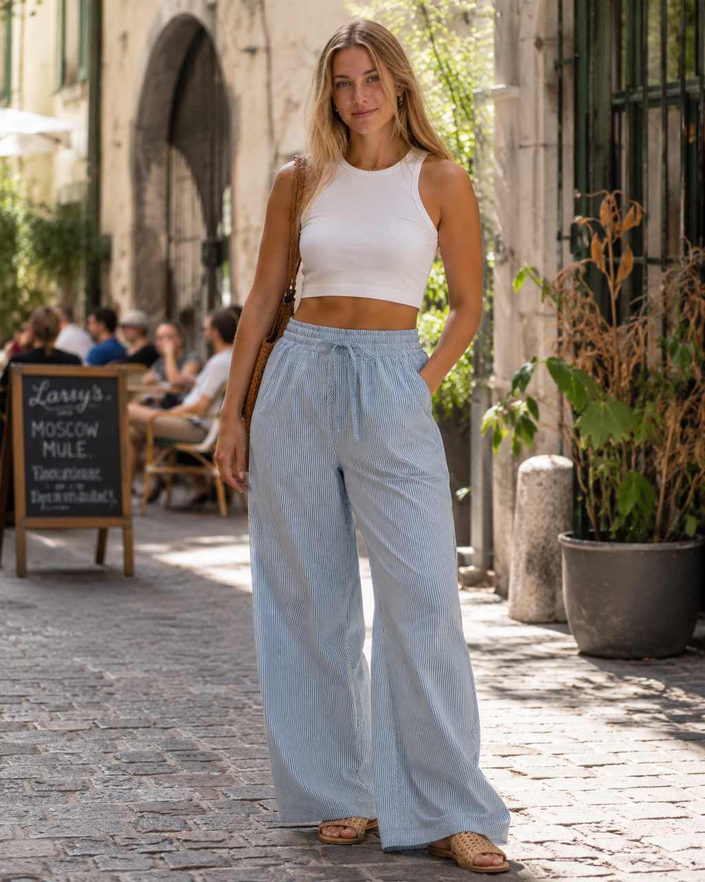 Emily Pantalones de mujer Barrel – Rayas verticales, cordón ajustable y bolsillos laterales