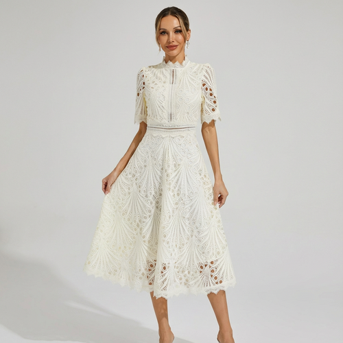 Bianca Vestido Midi Mujer Bordado – Cuello Alto, Línea A Elegante con Encaje