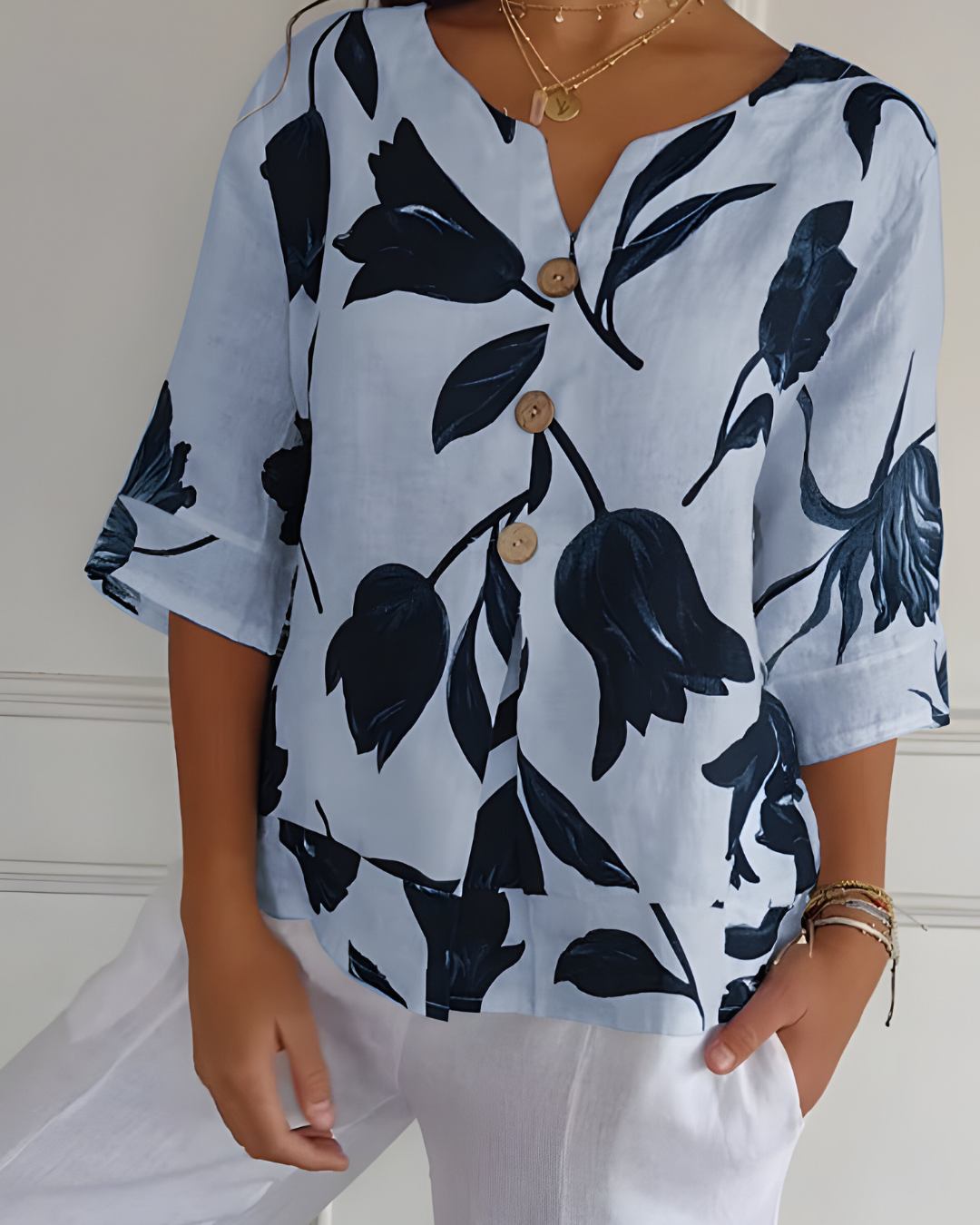 Isaliel Blusa Donna – Scollo V, Tessuto Traspirante & Vestibilità Fluida Elegante