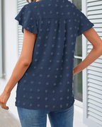Savannah Damenbluse – Tunika mit Swiss-Dot-Muster, V-Ausschnitt und Volantärmeln