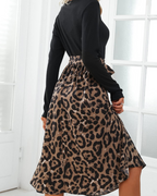 Marissa Abito Midi Woman – Leopard Print Dress with V-Neck, Belt, and Long Sleeves