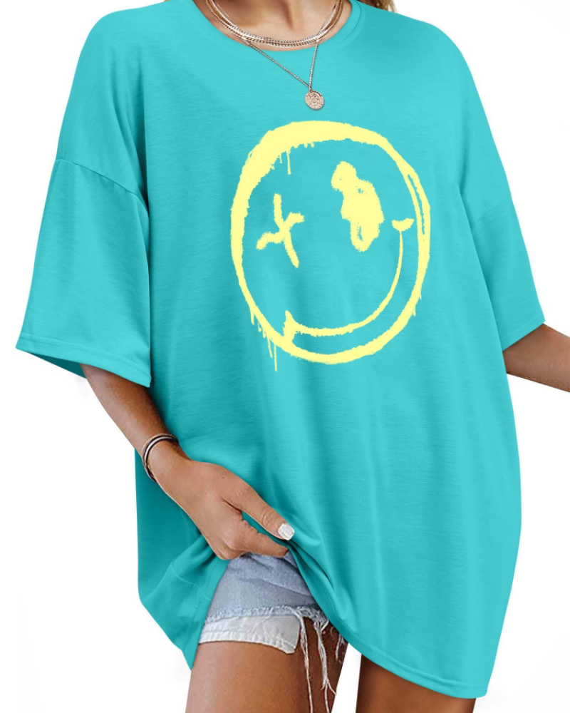 Darcy T-Shirt Damska – Oversize Koszulka Good Vibes z Nadrukiem Uśmiechu i Krótkimi Rękawami