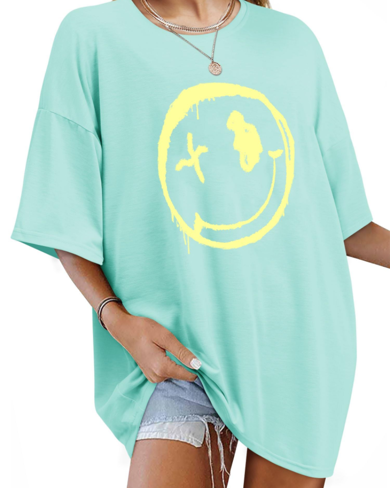 Darcy T-Shirt Damska – Oversize Koszulka Good Vibes z Nadrukiem Uśmiechu i Krótkimi Rękawami