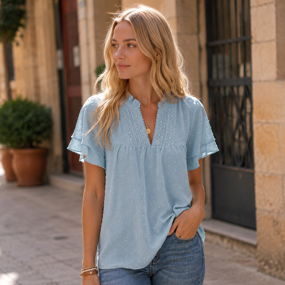 Aurora Blusa Donna – Scollo V, Maniche Volant, Pizzo Crochet Boho Elegante