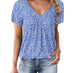 Tricou de damă Harriet pentru vară – Decolteu în V plisat, mâneci scurte și tiv bufant
