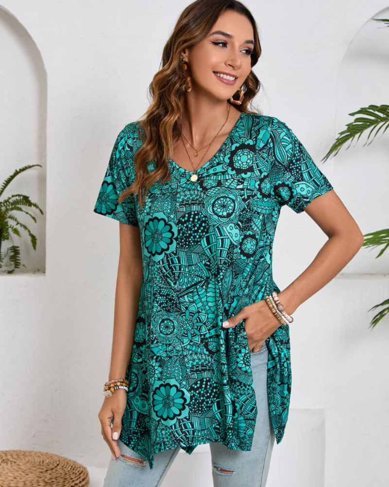 Túnica de mujer Tabitha – Escote en V, bajo asimétrico, estampado floral y mangas cortas