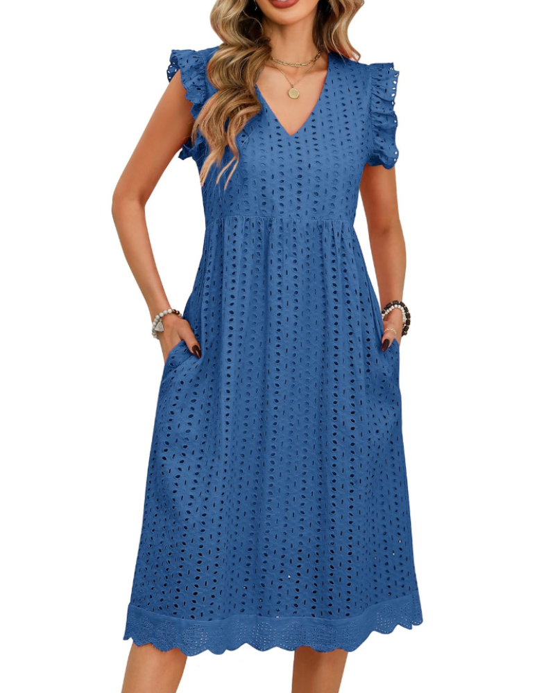 Vestido largo celeste para mujer de algodón – escote en V, detalles calados y bolsillos