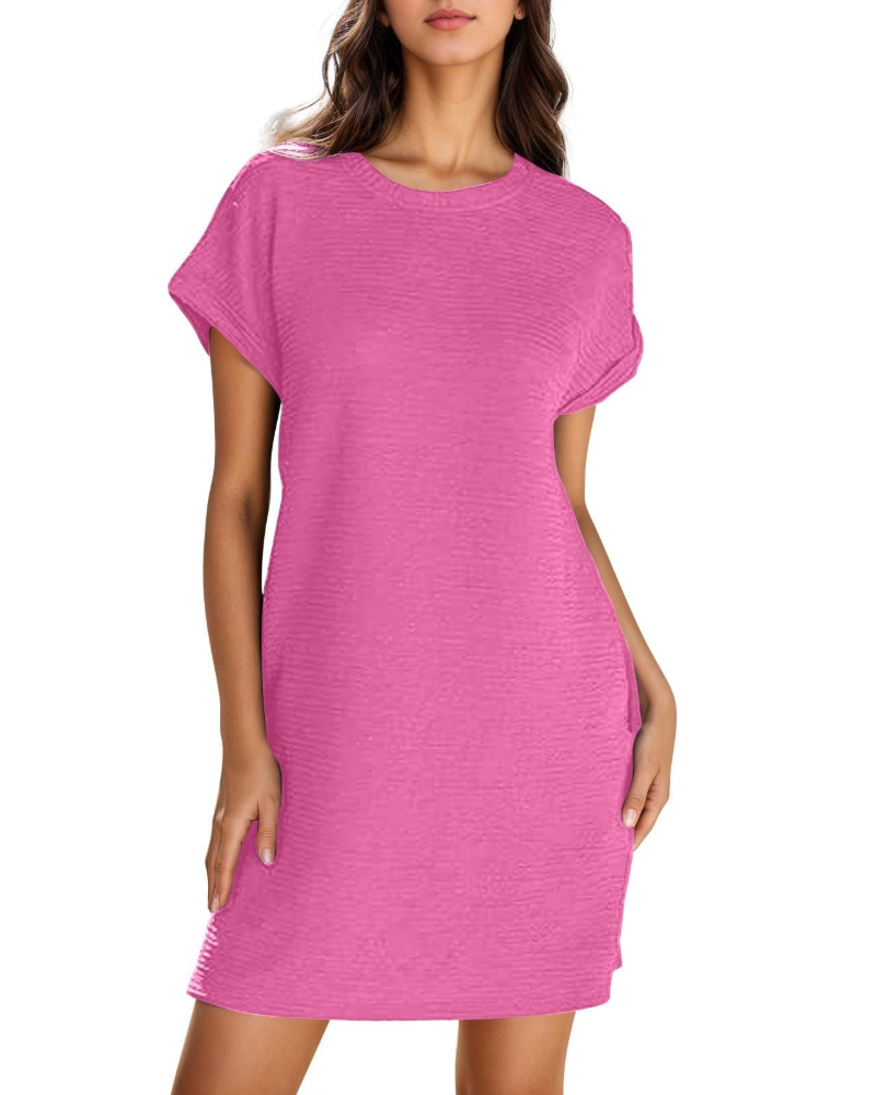 Chloe Elegant Damevest – Mini Kjole med Lommer, Høy Midje, Korte Ermer og Plus Size Passform