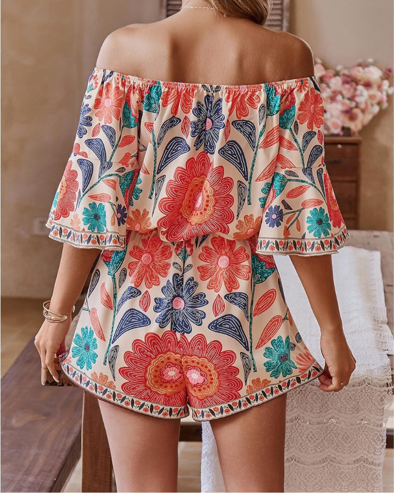 Clementine Pagliaccetto női boho stílusban – vállakat szabadon hagyó, paisley mintás és magas derekú
