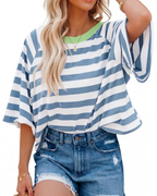 Mila T-Shirt Γυναικεία – Oversize Τοπ με Ρίγες, Στρογγυλή Λαιμόκοψη & Κοντά Μανίκια