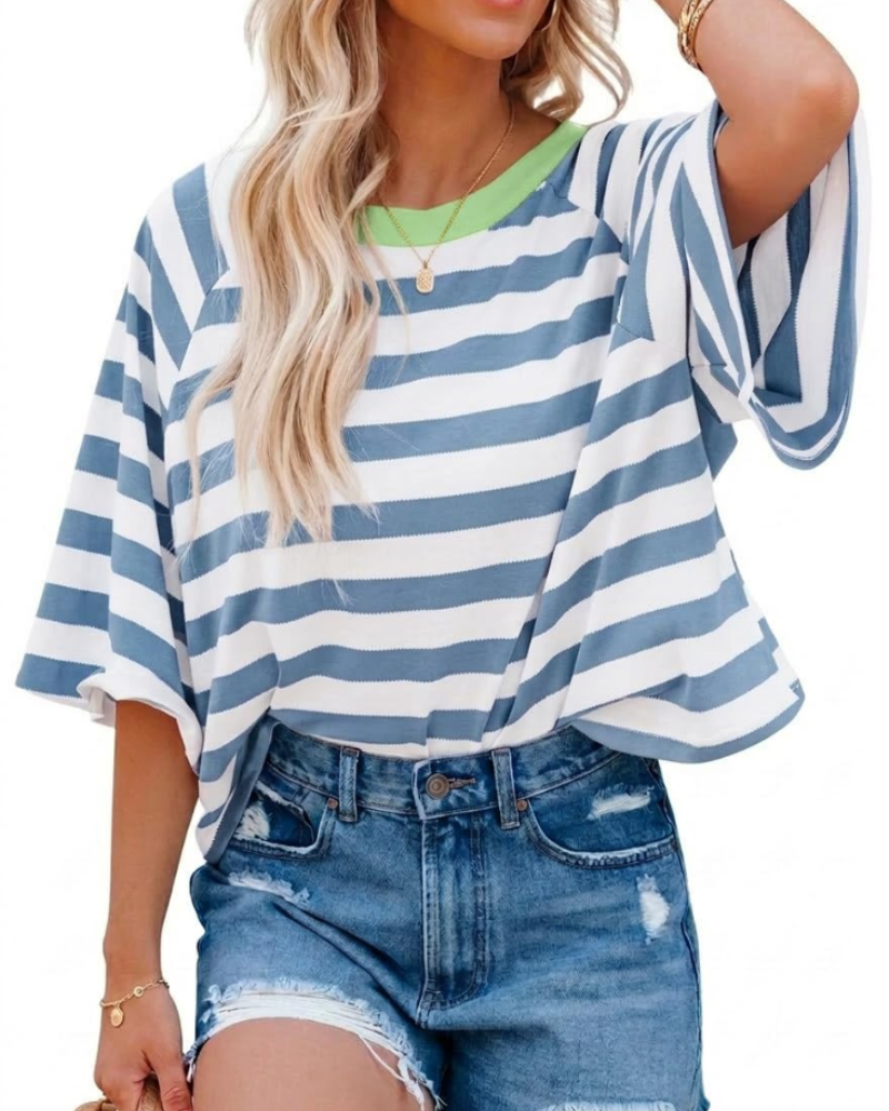 Mila T-Shirt Γυναικεία – Oversize Τοπ με Ρίγες, Στρογγυλή Λαιμόκοψη & Κοντά Μανίκια