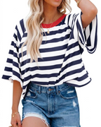 Mila T-Shirt Γυναικεία – Oversize Τοπ με Ρίγες, Στρογγυλή Λαιμόκοψη & Κοντά Μανίκια
