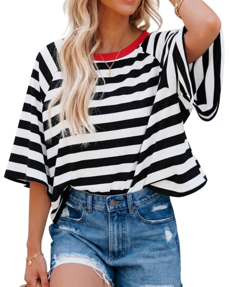 Mila T-Shirt Γυναικεία – Oversize Τοπ με Ρίγες, Στρογγυλή Λαιμόκοψη & Κοντά Μανίκια